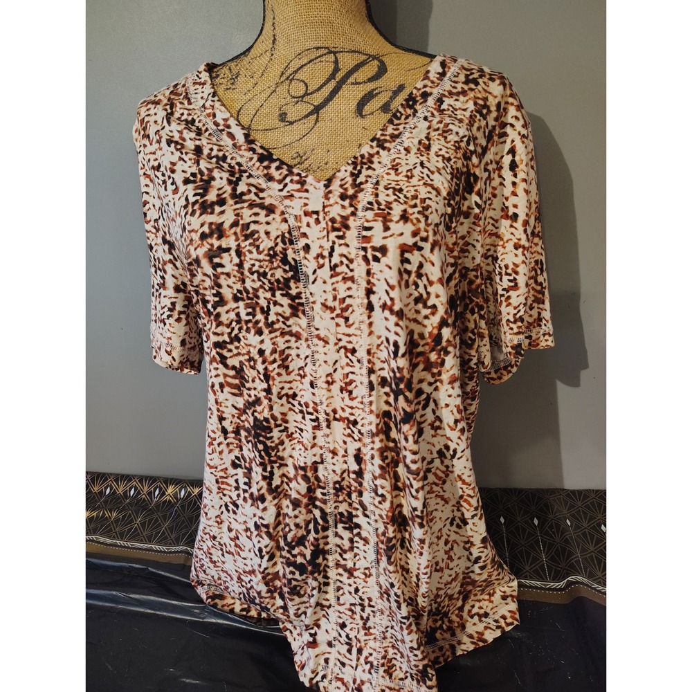 Westbound Woman Brown Animal Print V-Neck Short Sleeve Top 1X Cotton Modal